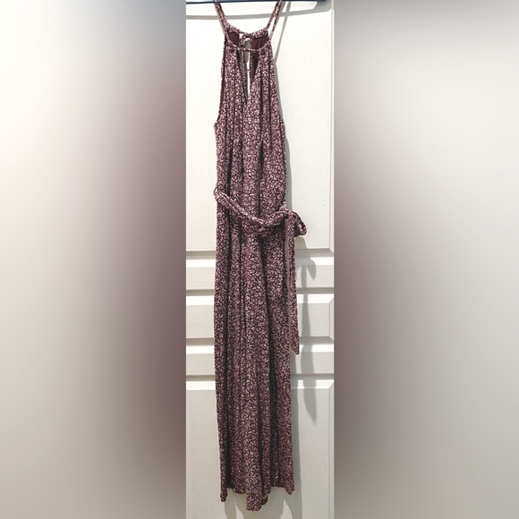 Anthropologie | Maeve Claremont Cropped Halter Jumpsuit - Picture 2 of 10